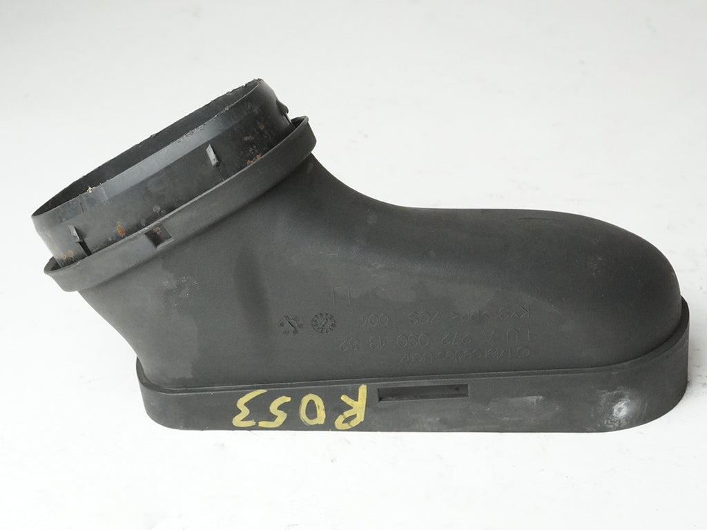  2008 - 2011 Mercedes C Class W204 Air Intake Tube Hose Duct A2720901382 OEM, cheap
