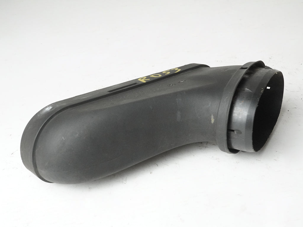  2008 - 2011 Mercedes C Class W204 Air Intake Tube Hose Duct A2720901382 OEM, buy