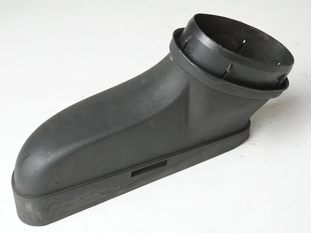  2008 - 2011 Mercedes C Class W204 Air Intake Tube Hose Duct A2720901382 OEM, price