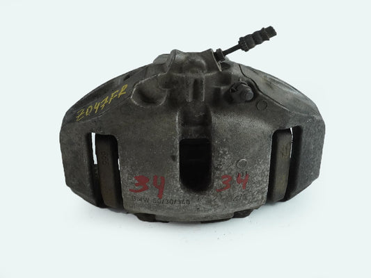 2011 - 2016 Bmw 5 Series F10 535Xi Caliper Brake Stop W Pads Front Right Rh OEM