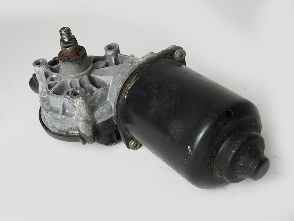 2000 - 2005 Toyota Celica Wiper Motor Windshield Windcreen Front 8513020780 OEM