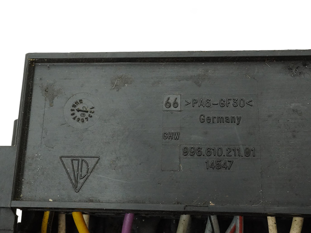 00-04 Porsche 911 Boxster 996 986 Fuse Relay Box Junction Control 99661021101