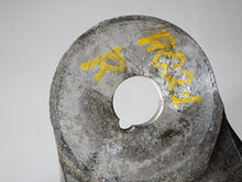 Load image into Gallery viewer, 2007 - 2010 BMW X5 E70 4.8 KNUKCLE HUB WHEEL RIGHT REAR PASSENGER SIDE RH OEM, in stock
