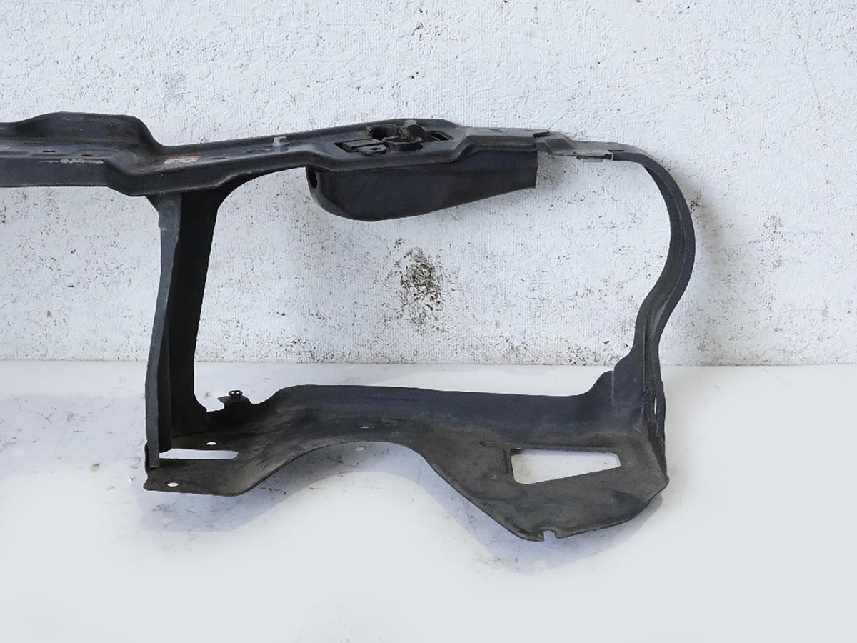 2000 - 2006 Mercedes Cl C215 Core Support Radiator Upper W Headlight Bracket OEM