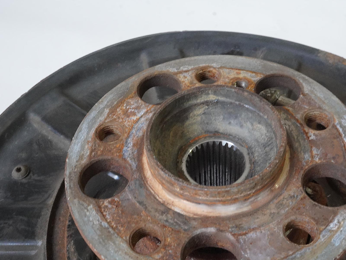 10-16 Mercedes E Class W212 Spindle Knuckle Hub Rear Right Side RH OEM