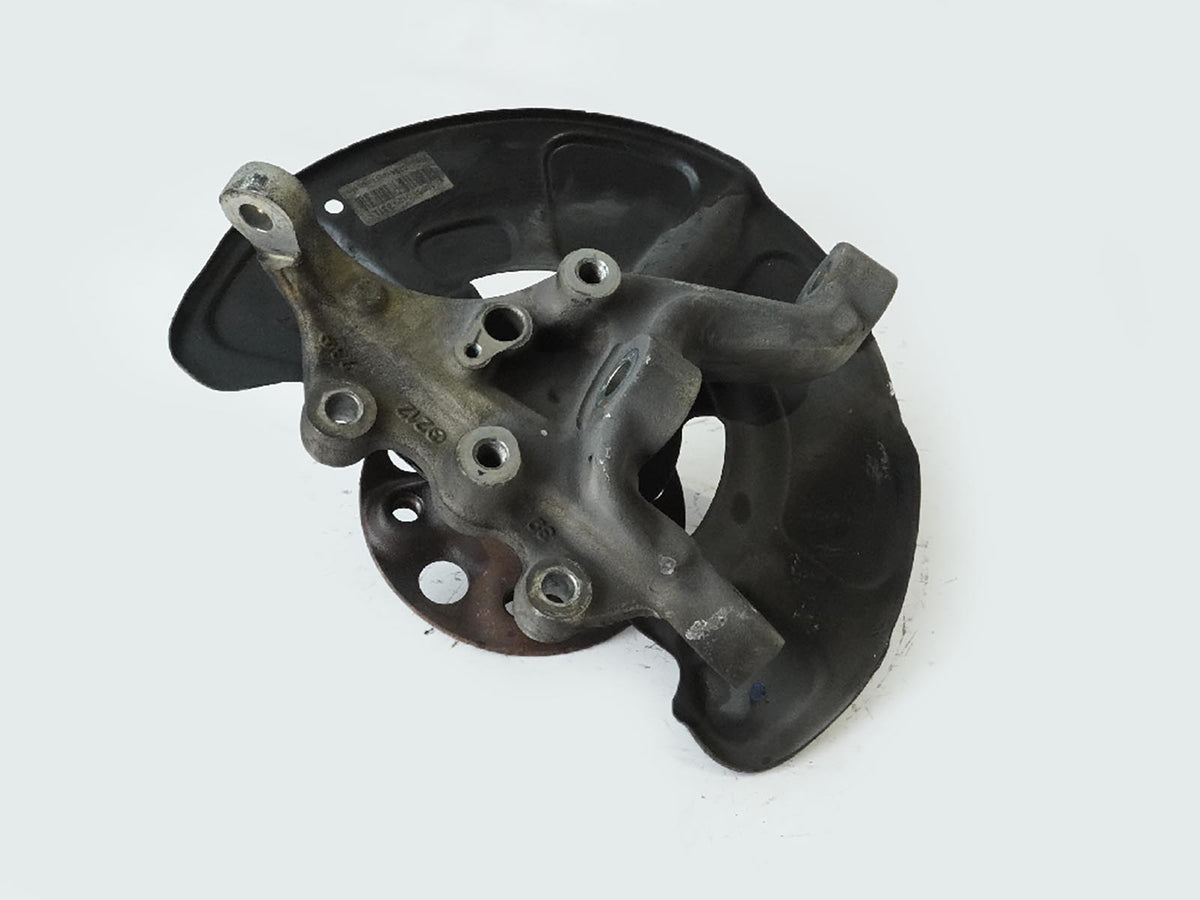 10-16 Mercedes Benz E Class W212 RWD Spindle Knuckle Hub Front Left LH