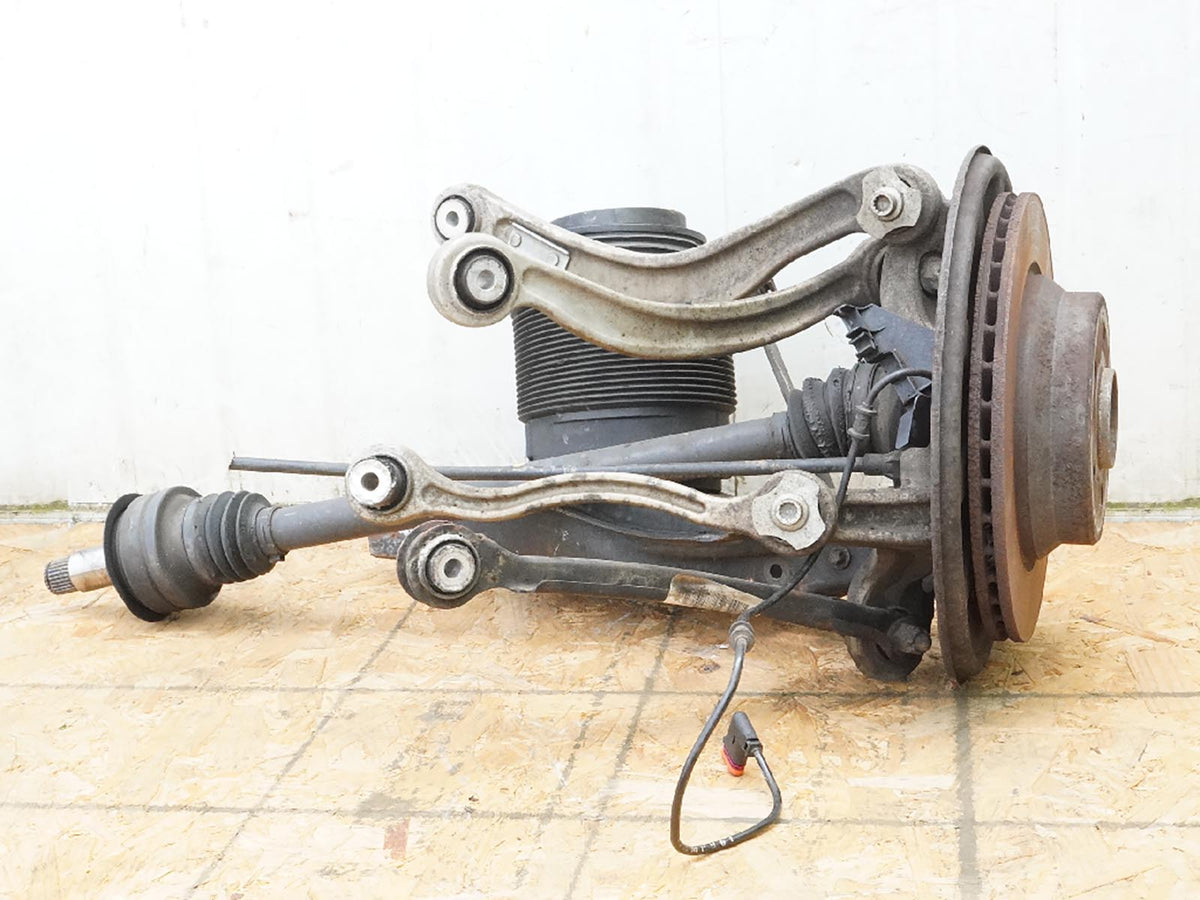 2010 - 2016 Mercedes E W212 Knuckle Axle Rotor Shock Strut Control Arm Rear Left