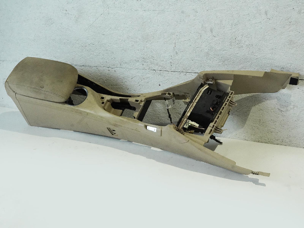 2012 - 2015 Bmw X1 E84 Center Console Armerst Storage Compartment 105095502 OEM