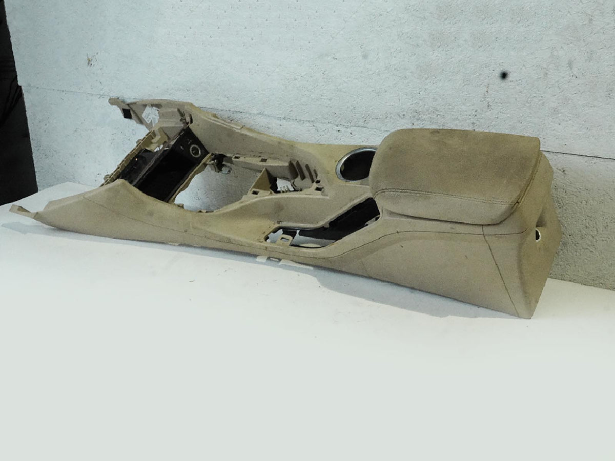 2012 - 2015 Bmw X1 E84 Center Console Armerst Storage Compartment 105095502 OEM