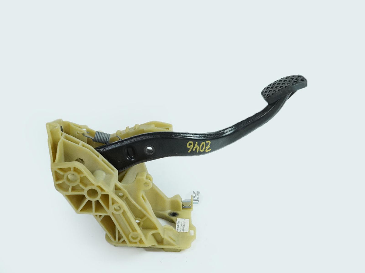 2006 - 2010 Bmw M6 E64 E63 Pedal Brake Stop Emergency W Bracket 2282325 OEM