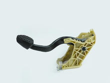 Load image into Gallery viewer, 2006 - 2010 BMW M6 E64 E63 PEDAL BRAKE STOP EMERGENCY W BRACKET 2282325 OEM, in stock