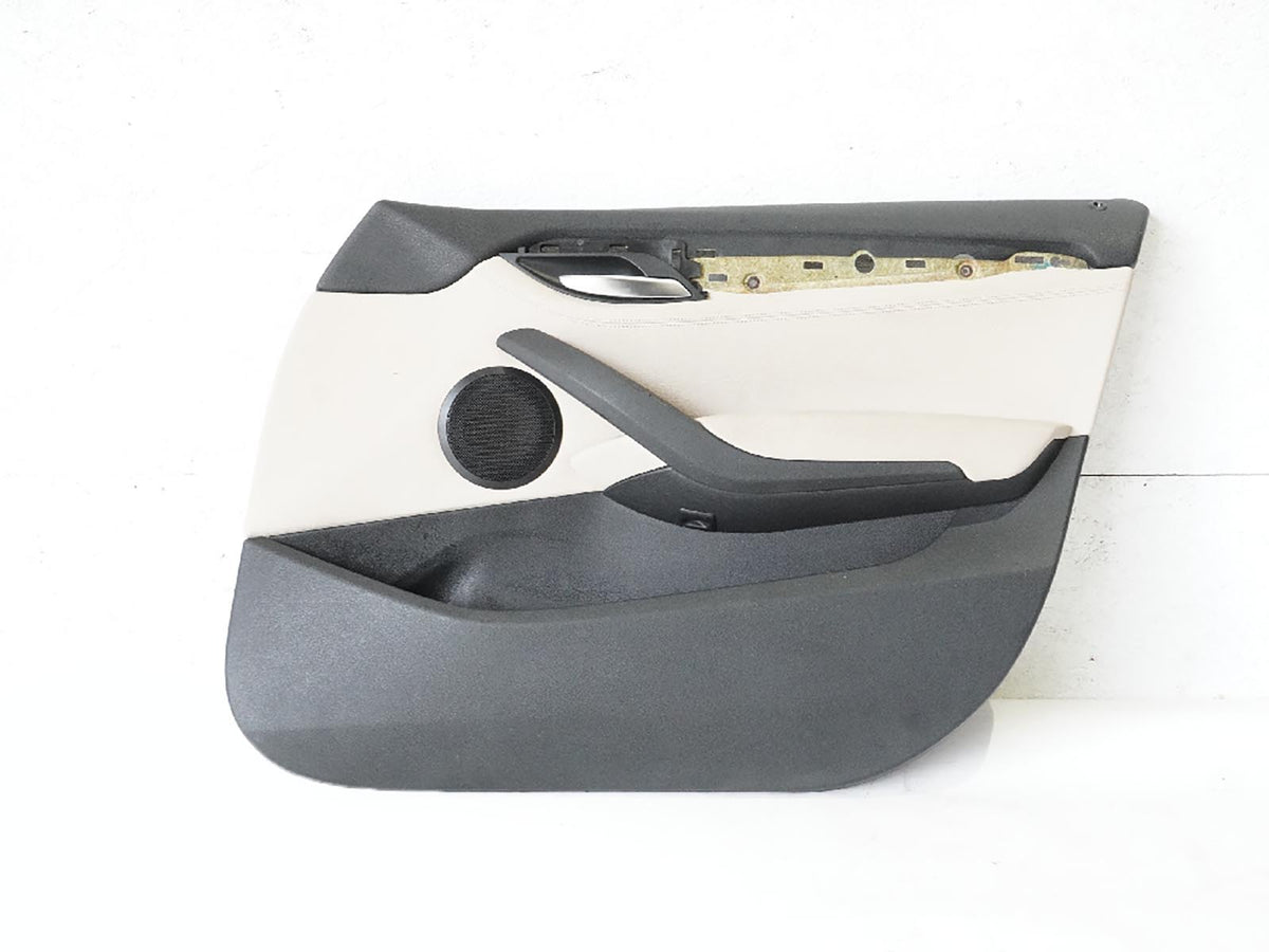 2013 - 2015 Bmw X1 E84 Door Panel Cover Interior W Handle Front Right Rh OEM