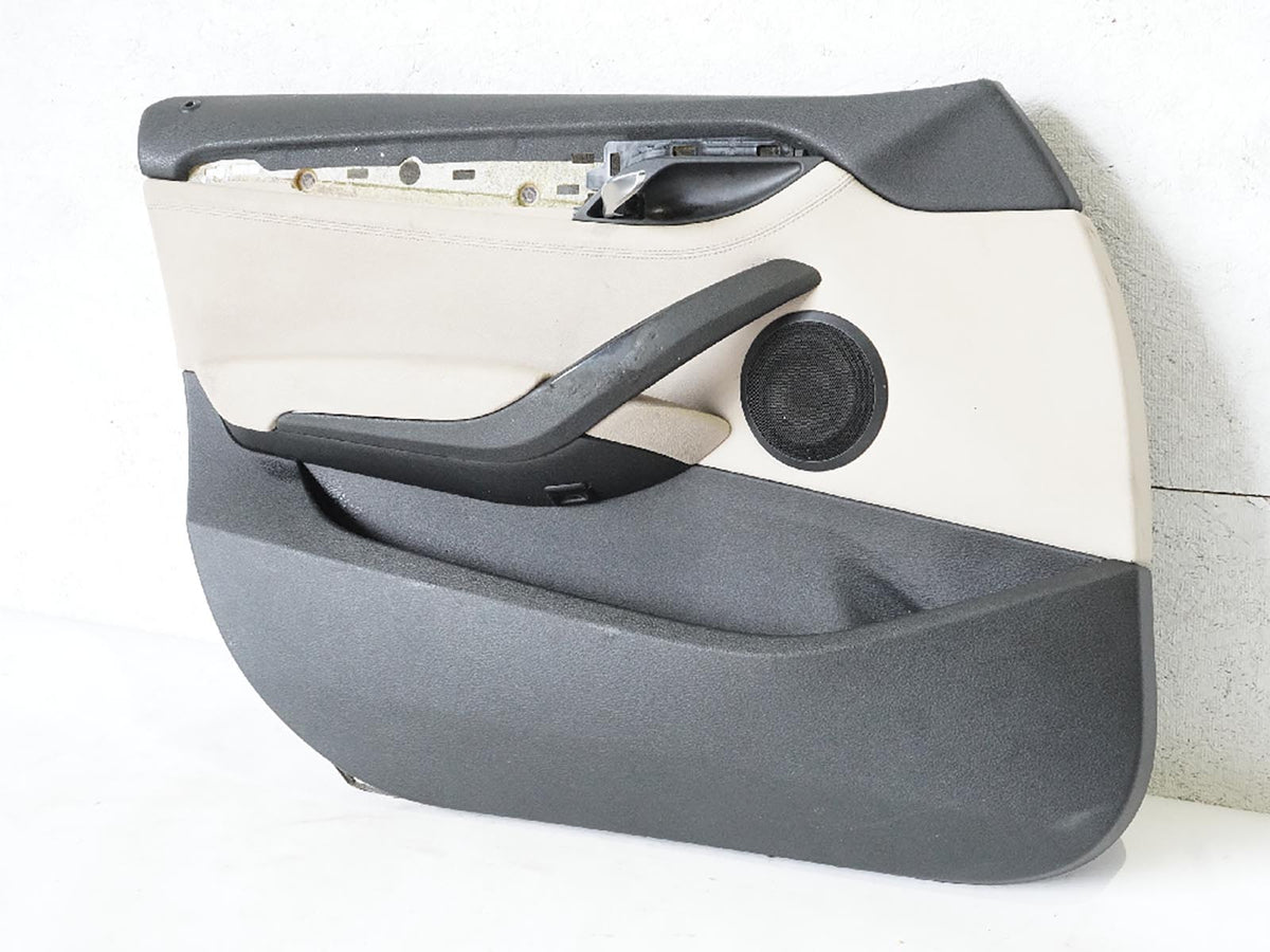 2013 - 2015 Bmw X1 E84 Door Panel Cover Interior W Handle Front Left Lh OEM
