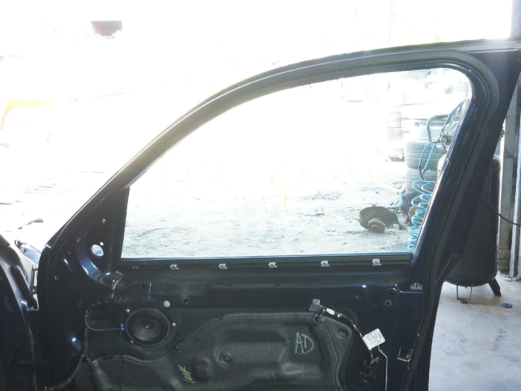  2011 - 2013 BMW X3 F25 DOOR PANEL EXTERIOR W HANDLE WINDOW GLASS FRONT RIGHT OEM, buy