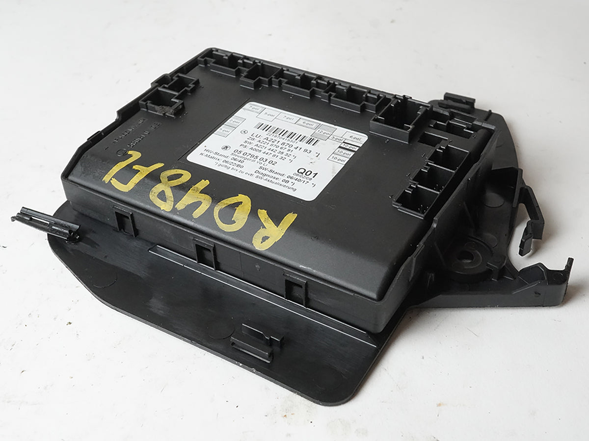 2007 - 2013 Mercedes Benz S Class W221 Door Control Module Lh Front 2218704193