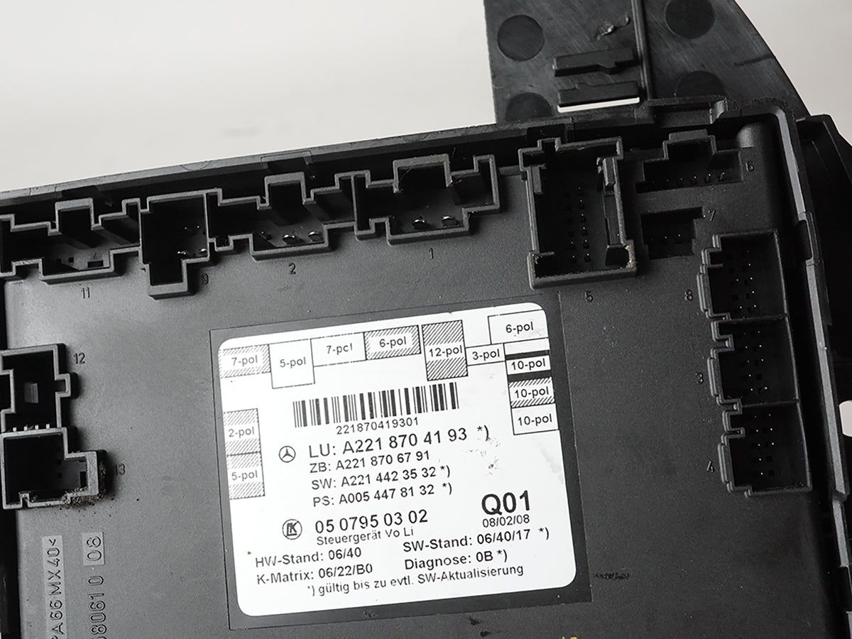 2007 - 2013 Mercedes Benz S Class W221 Door Control Module Lh Front 2218704193