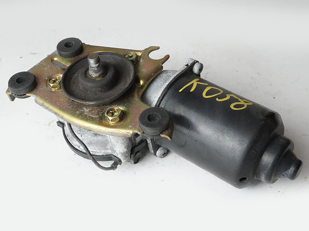 1999 - 2005 Mazda Miata Wiper Motor Windshield Window Glass Front Trans OEM