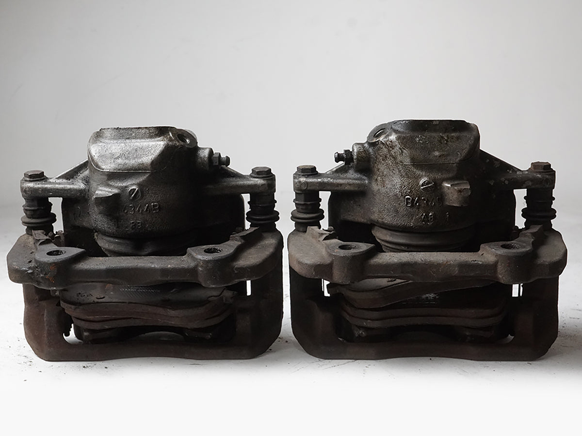 2008 - 2014 Mercedes Benz C Class W204 C300 Brake Caliper Front Lh Set Of 2