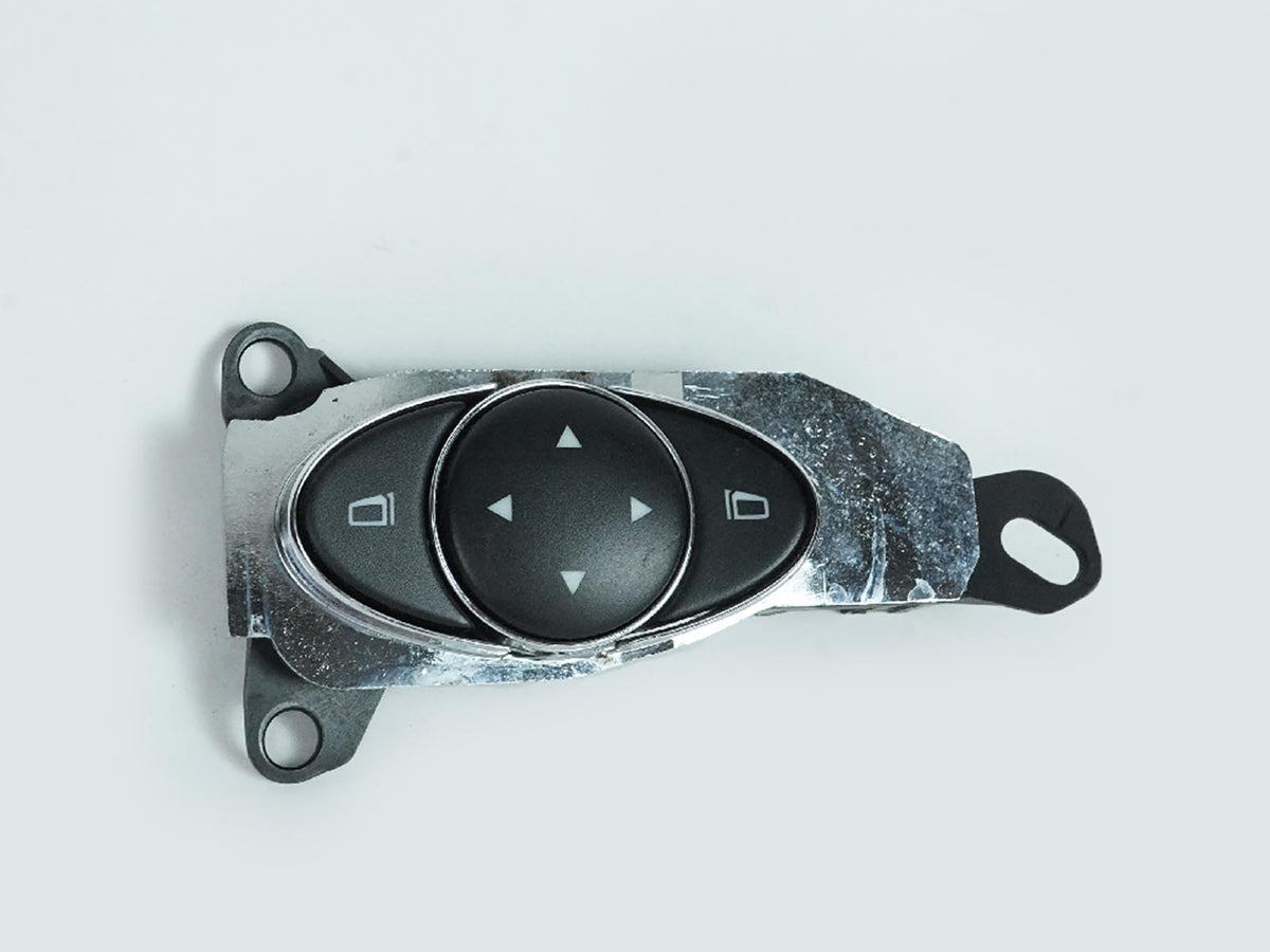 2006 - 2011 Mercedes Benz Cls C219 Mirror Adjustment Control Switch  2118215779