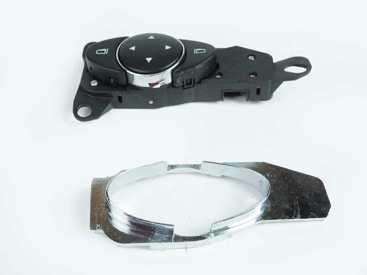 2006 - 2011 Mercedes Benz Cls C219 Mirror Adjustment Control Switch  2118215779