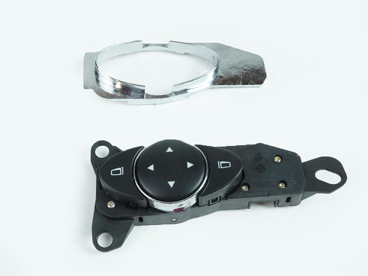2006 - 2011 Mercedes Benz Cls C219 Mirror Adjustment Control Switch  2118215779