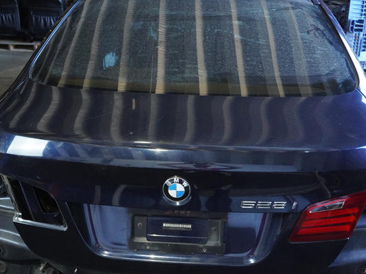 2011 - 2013 Bmw 5 Series F10 Trunk Tailgate Panel Exterior W Taillight Rear OEM