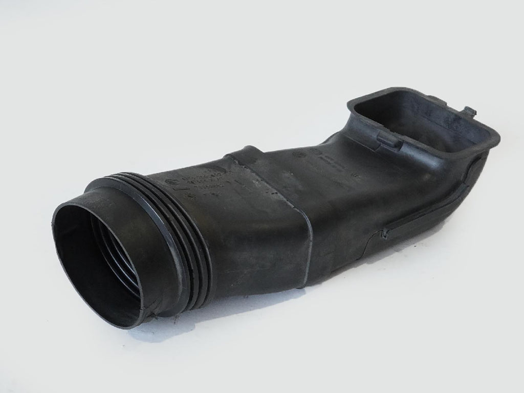  2011 - 2013 BMW 5 SERIES F10 AIR INTAKE RESONATOR CHANNEL HOSE TUBE 13717590595, in stock