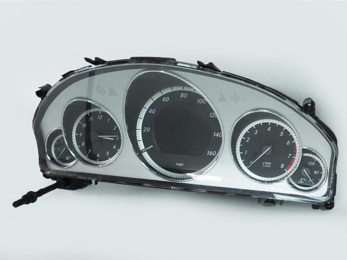 10-11 Mercedes E350  W212 6 Cyl Speedometer Instrument Cluster 100K Mile OEM