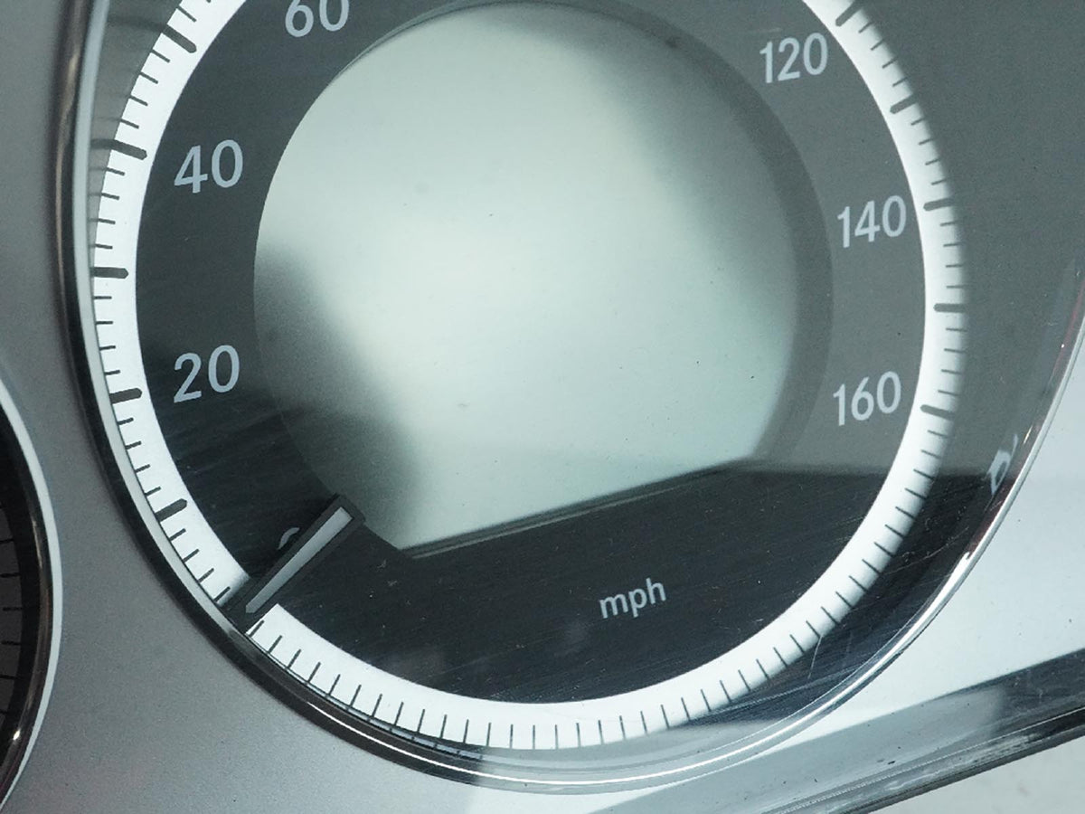 10-11 Mercedes E350  W212 6 Cyl Speedometer Instrument Cluster 100K Mile OEM