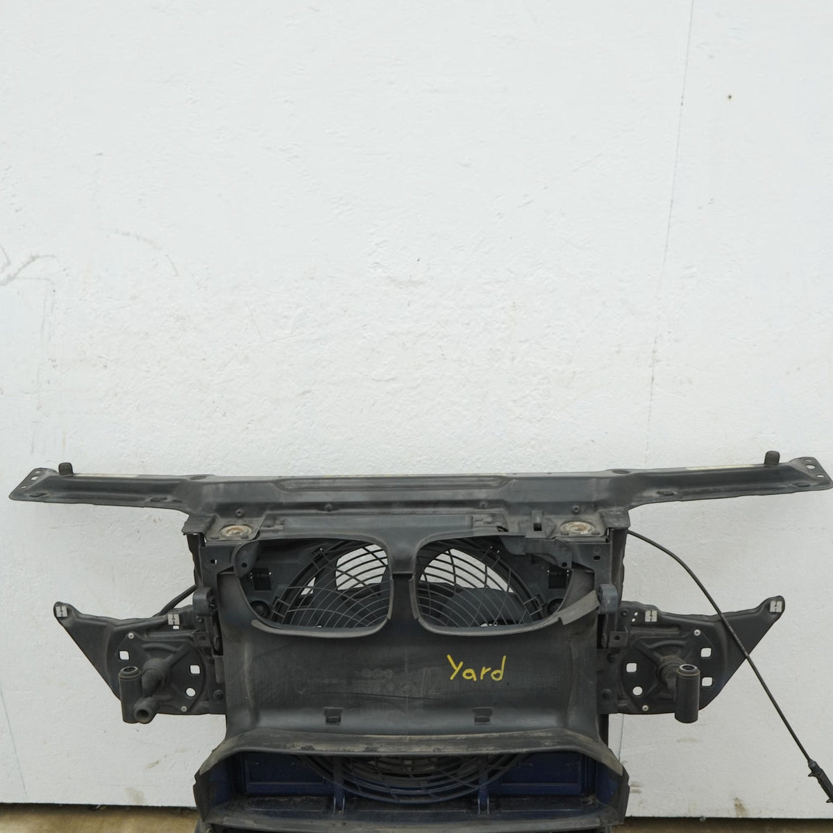 01-06 BMW 320 325 328 330 M3 E46 Radiator Core Support Blade Fan 51718220579 OEM