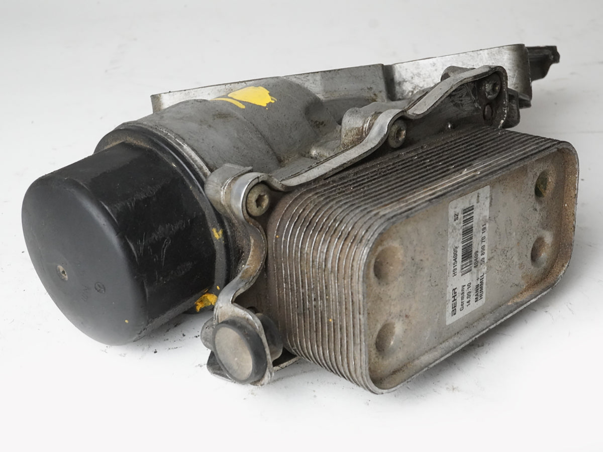 2010 - 2013 Mercedes Benz E Class C207 Engine Oil Filter Housing 2721800510 OEM