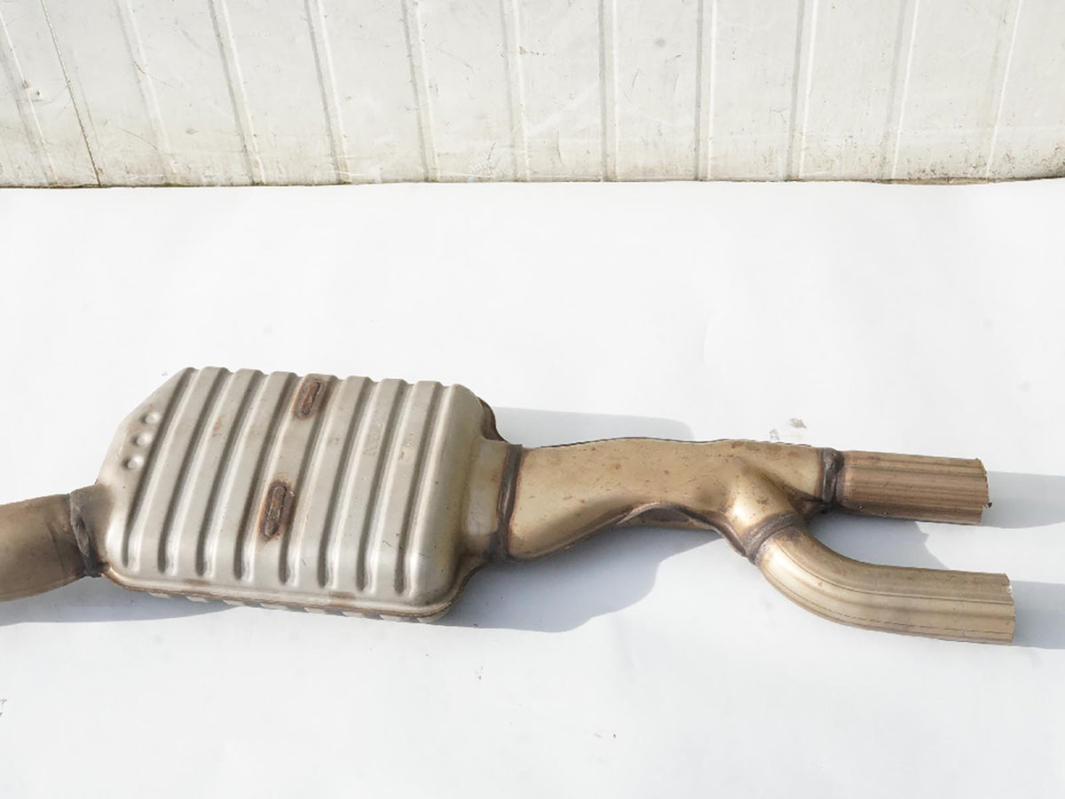2011 Bmw 5 Series F10 528I 3.0L Exhaust Muffler Silencer Pipe Rear 7590544 OEM