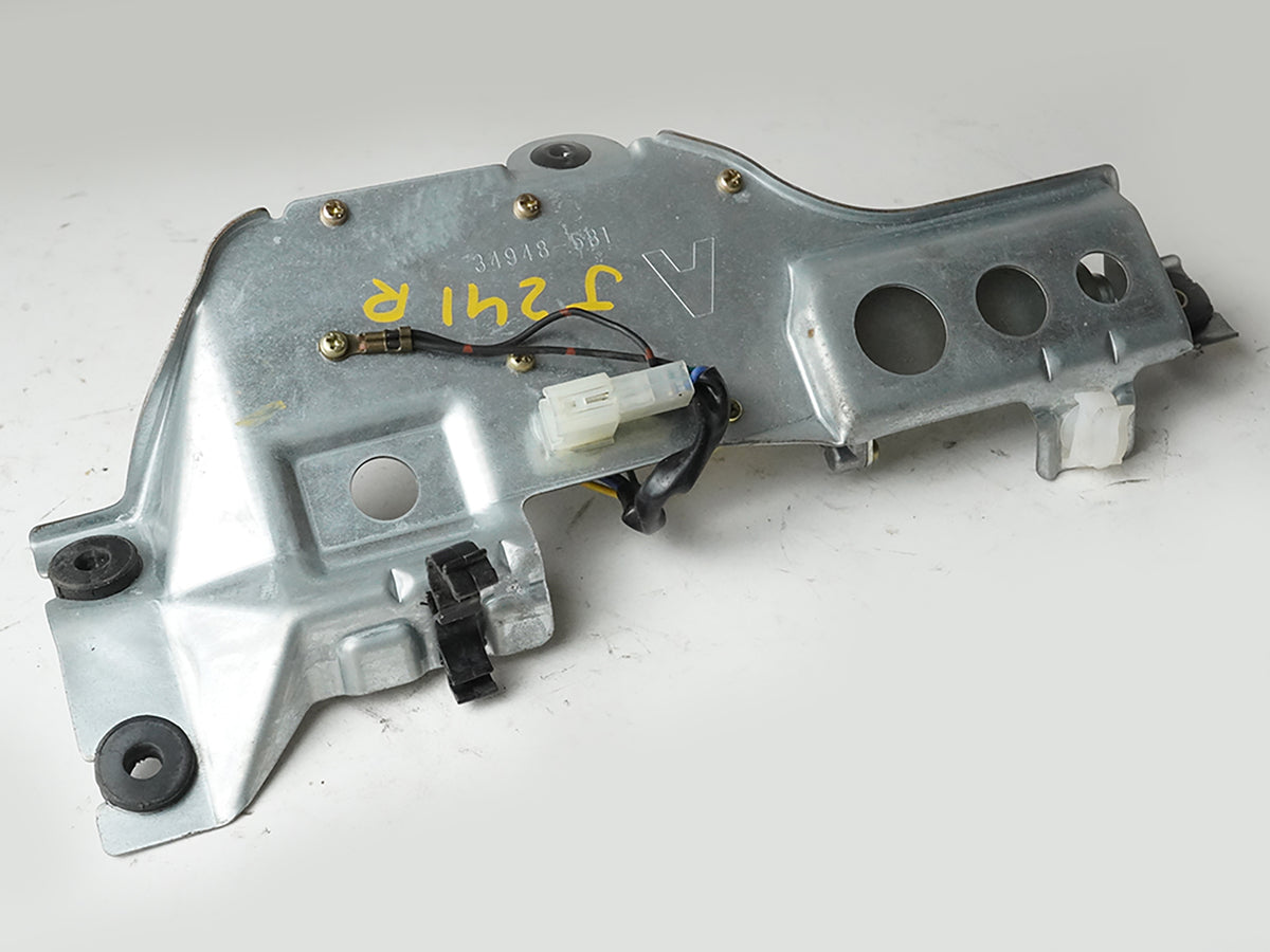 2005 - 2006 Saab 9-2 Wagon Wiper Motor Tailgate Liftgate Trunk  Windscreen Rear