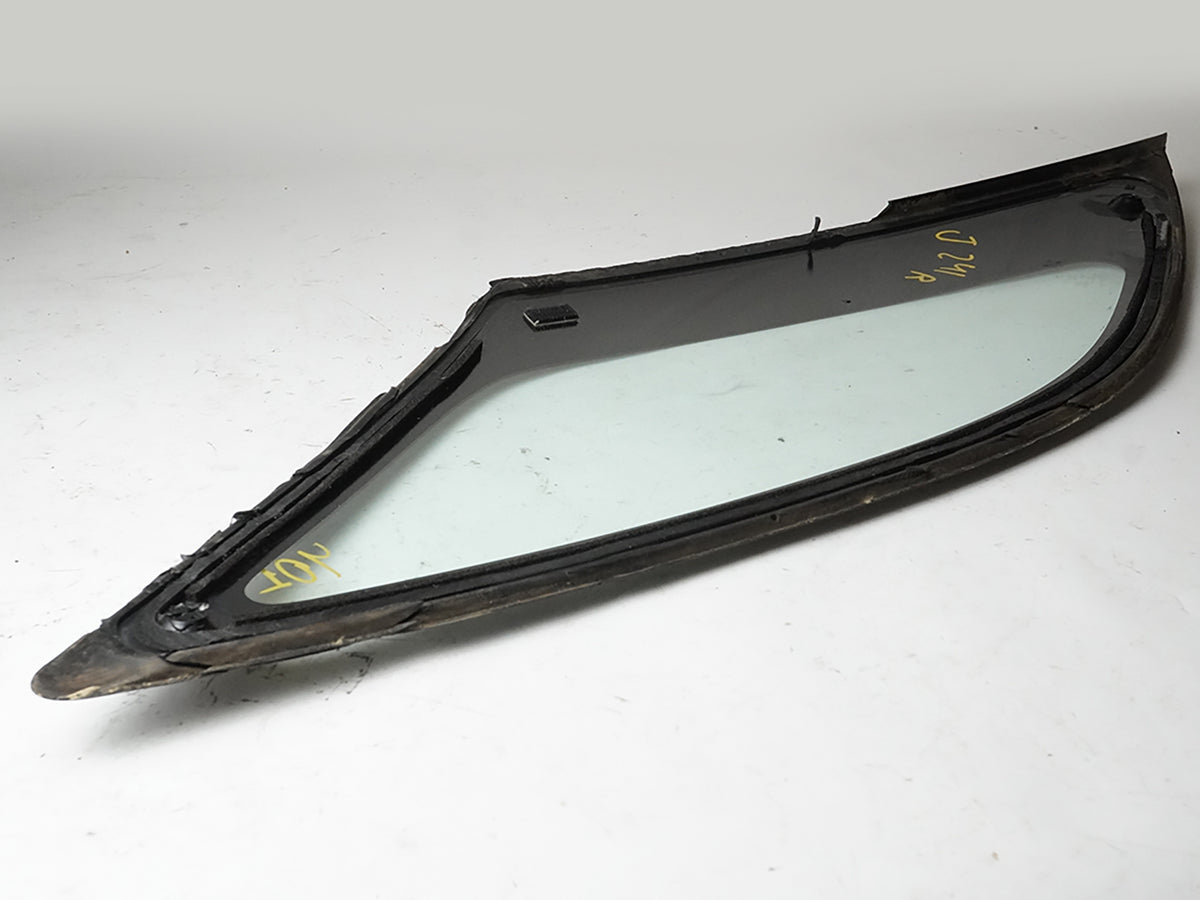 2005 - 2006 Saab 9-2 Wagon Quarter Glass Window Rear Passenger 32007907 OEM