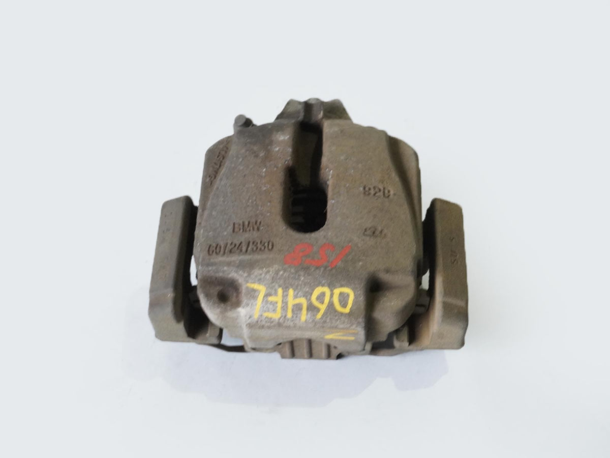 2011 - 2016 Bmw 5 Series F10 528I Rwd Brake Caliper Stop W Pads Front Left OEM