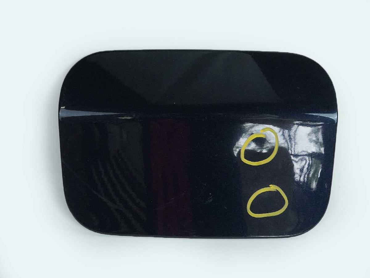 2004 - 2010 Bmw 5 Series E60 Lid Cover Fuel Filler Door Tank Gasoline Rear OEM