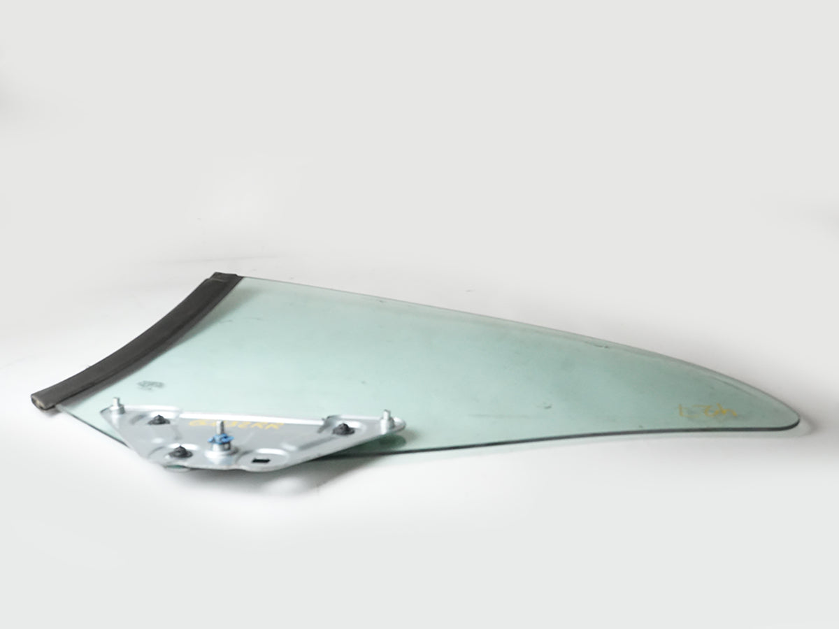 06-13 Volvo C70 Convertible Quarter Glass Window Rear Passenger 94663796 OEM