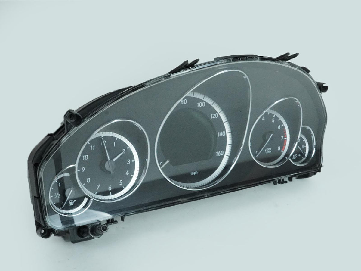 2011 Mercedes E550 C207 3.5L At 6Cyl Speedometer Instrument Cluster 141K MPH