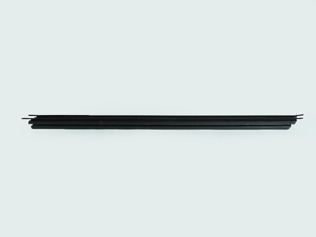 2017 - 2019 Bmw 5 Series G30 Weatherstrip Seal Window Door Front Left Driver OEM