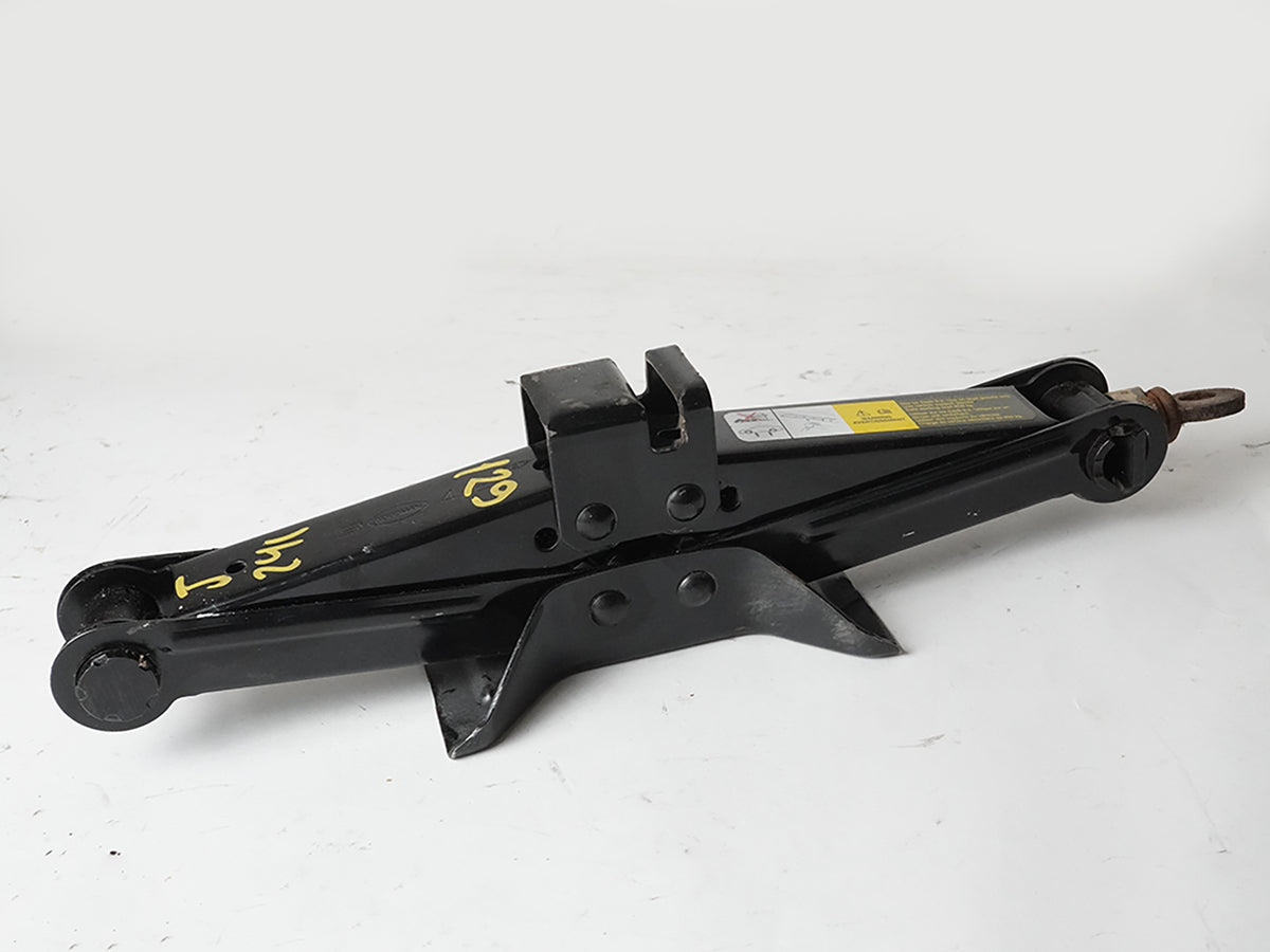 2005 - 2006 Saab 9-2 Jack Scissor Emergency Lifting Tire Wheel Spare Unit OEM