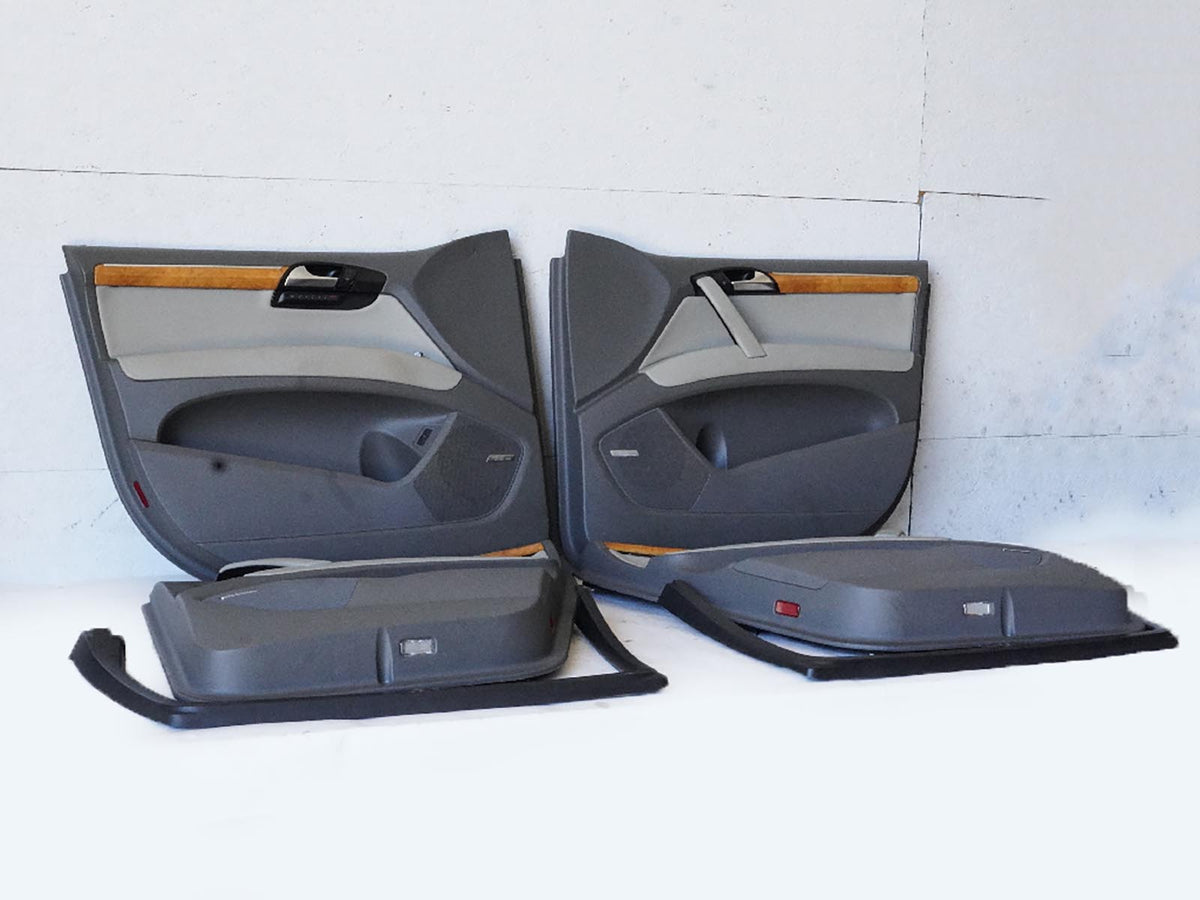 2010 - 2011 Audi Q7 4L Door Panel Cover Interior Handle Window Switch Front Rear