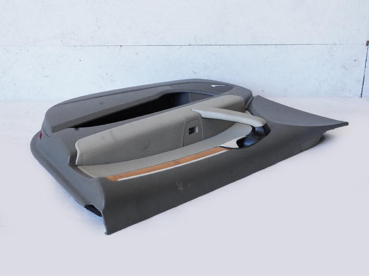 2010 - 2011 Audi Q7 4L Door Panel Cover Interior Handle Window Switch Front Rear