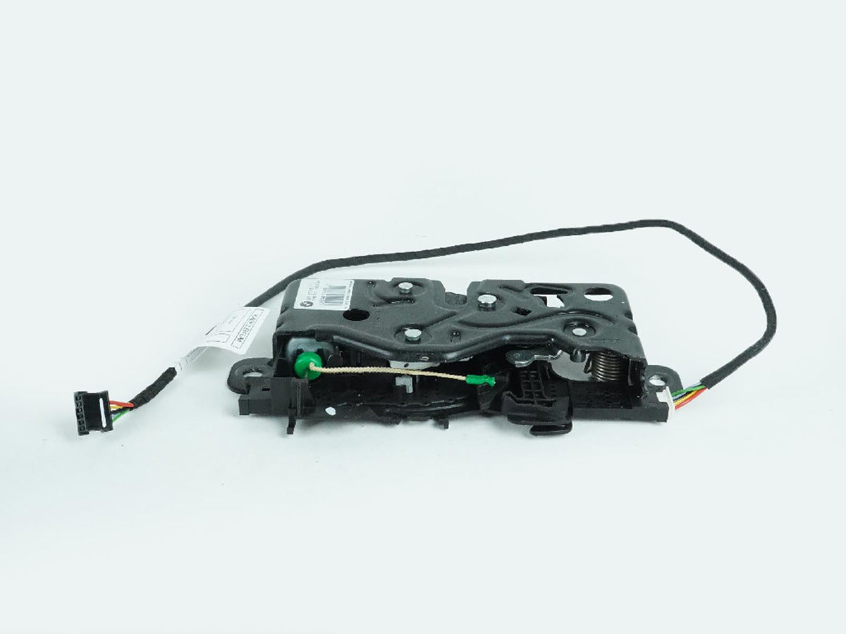 2017 - 2020 Bmw 5 Series G30 Latch Lock Actuator Tailgate Trunk Lid Rear 163672