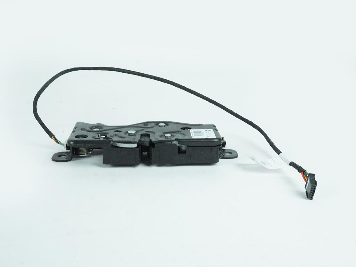 2017 - 2020 Bmw 5 Series G30 Latch Lock Actuator Tailgate Trunk Lid Rear 163672