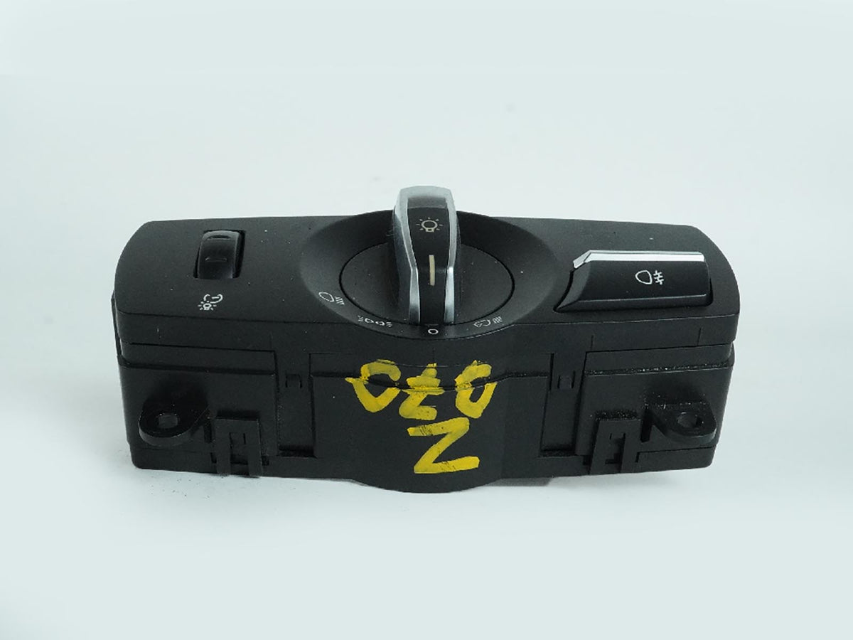 2014 - 2016 Bmw 5 Series F10 Fog Headlight Auto Dimmer Switch Control Pin 3 OEM