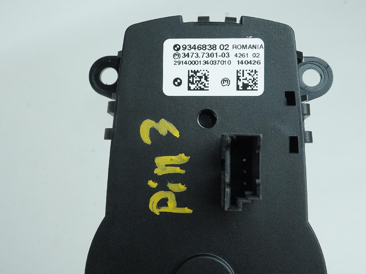 2014 - 2016 Bmw 5 Series F10 Fog Headlight Auto Dimmer Switch Control Pin 3 OEM
