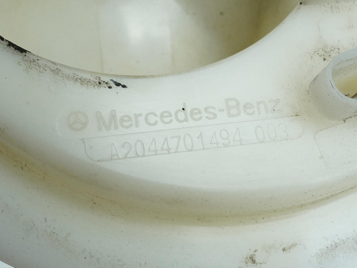 2010 - 2011 Mercedes E Class C207 Fuel Pump Level Sending Unit Lh OEM