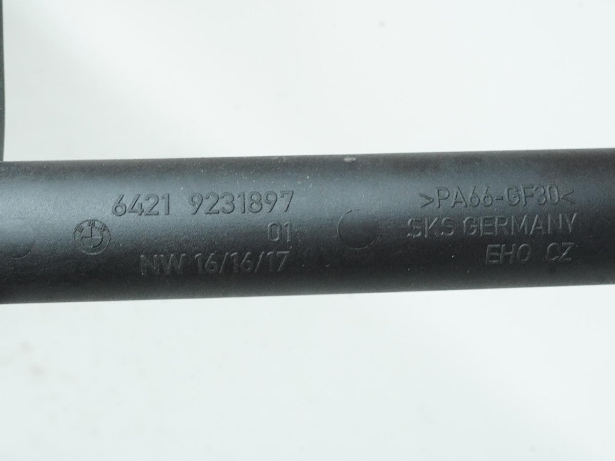 2014 - 2016 Bmw 5 Series F10 Hose Tube Pipe Line Coolant Return 64219231897 OEM