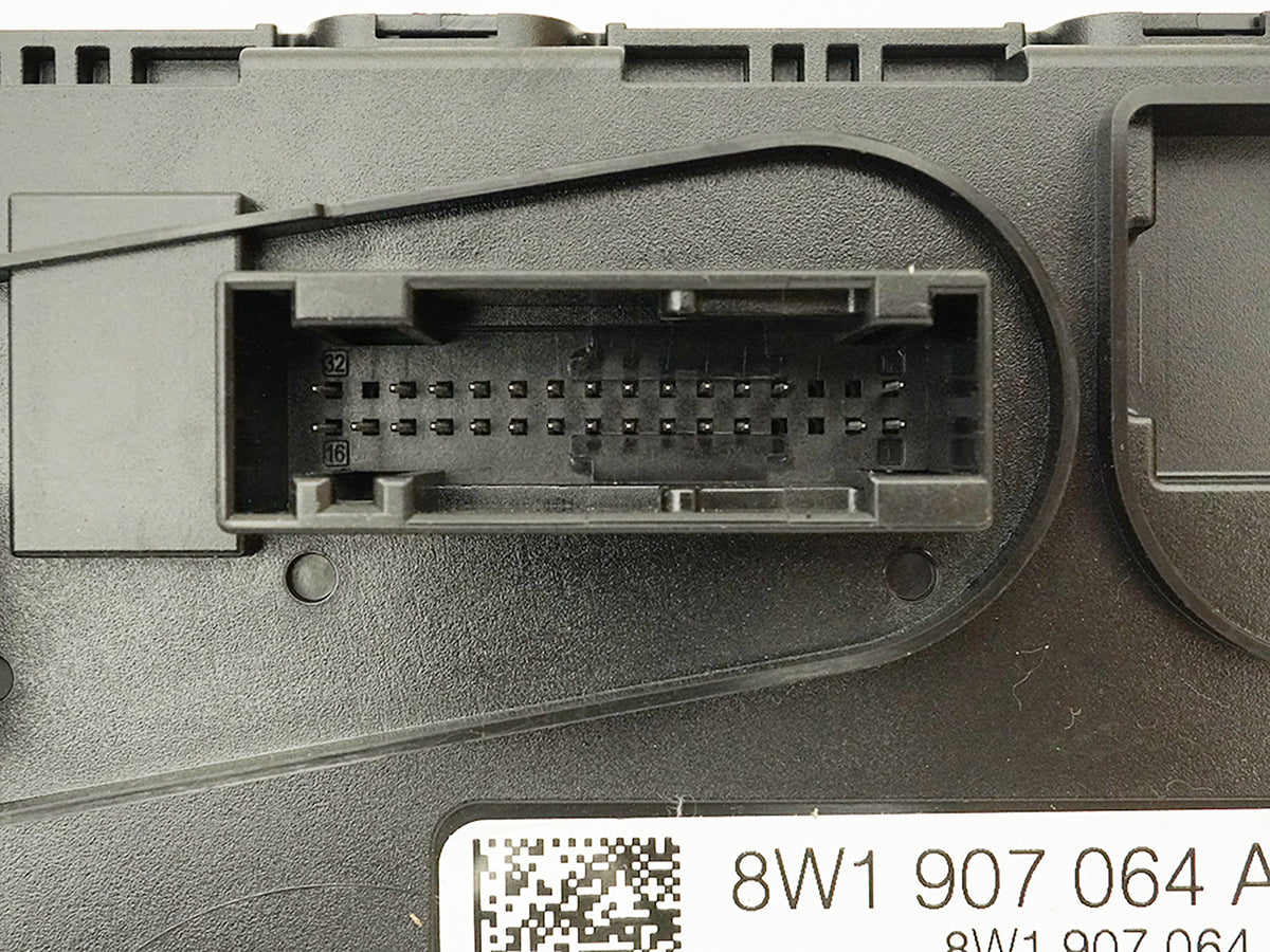 20-22 Audi A4 B9 Body Comfort Bcm Bcu Control Module Unit 8W1907064Ac OEM