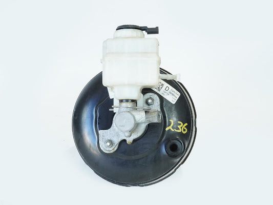 2011 - 2015 Bmw 5 Series F10 Brake Booster Vacuum Power Master Cylinder Tank